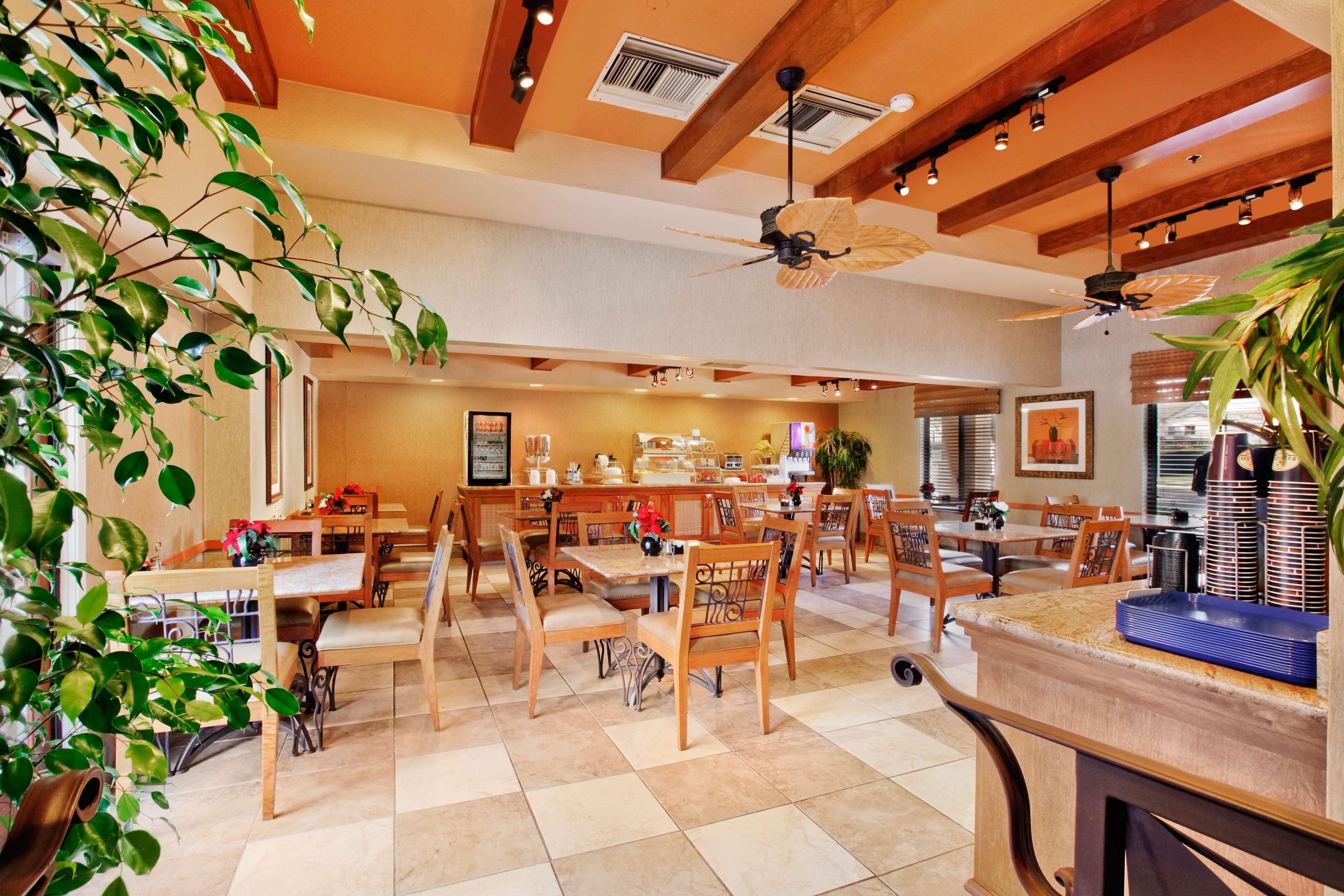 Best Western Chula Vista/Otay Valley Hotel מראה חיצוני תמונה