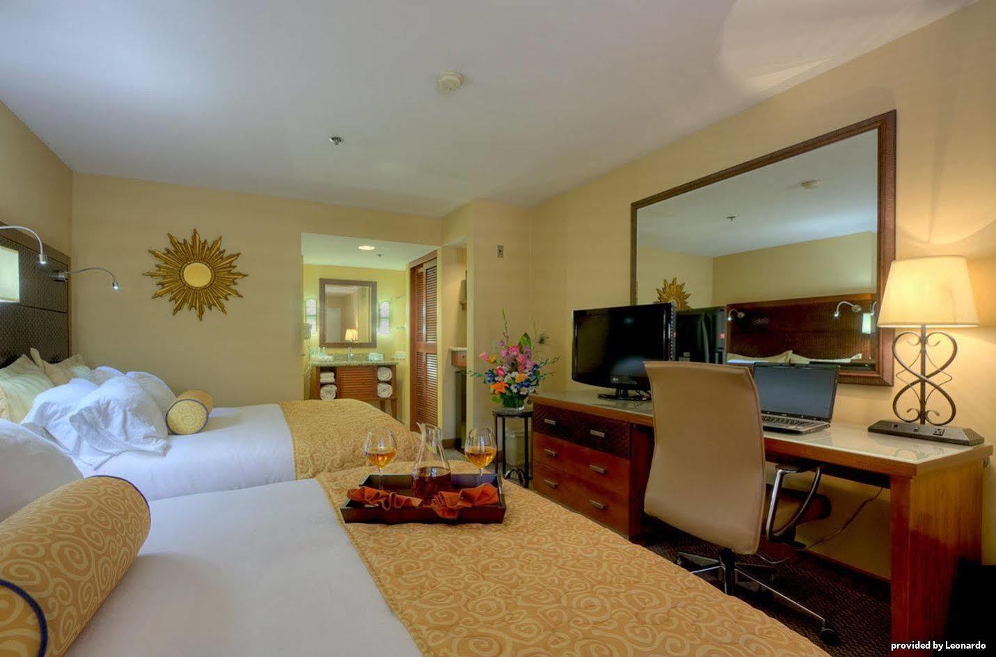 Best Western Chula Vista/Otay Valley Hotel מראה חיצוני תמונה